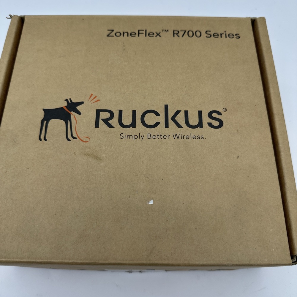 Ruckus ZoneFlex R700 Dual Band Wireless Access Point AMZ-R700-US20 NIB